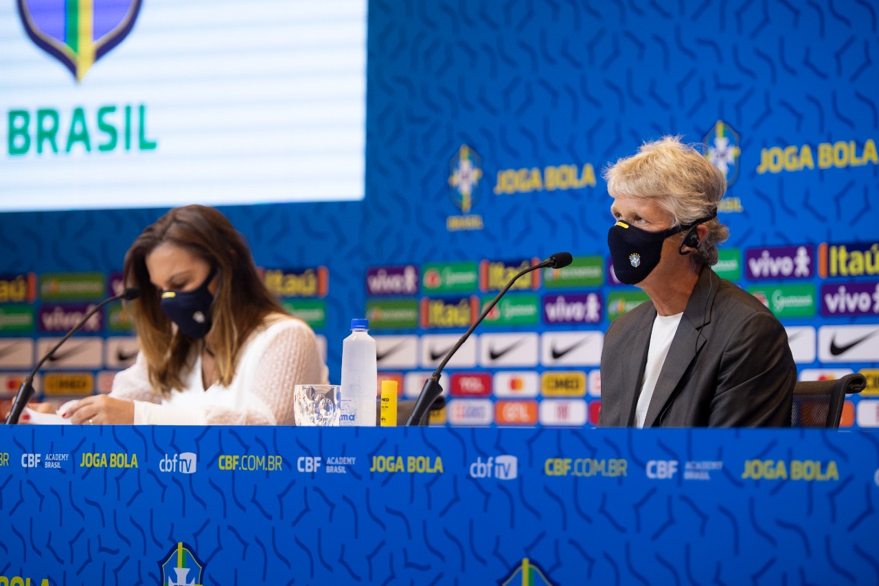 Pia Sundhage convoca Seleção Brasileira para amistosos contra a Argentina em setembro