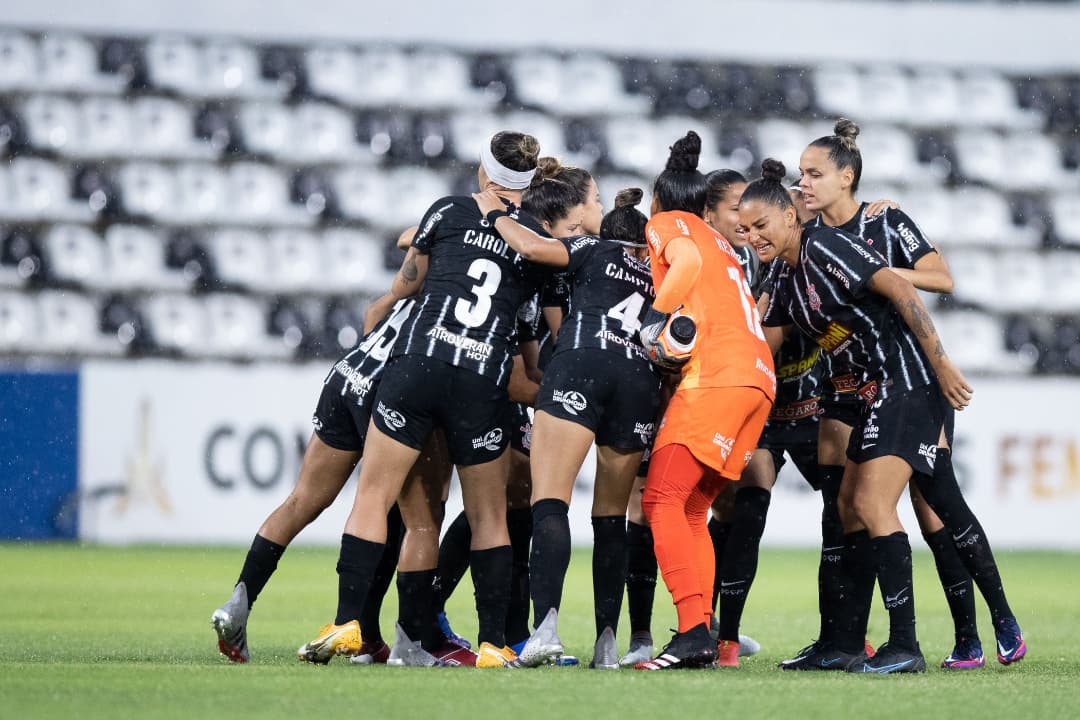 Corinthians goleia o Nacional e garante classificação no Campeonato  Paulista Feminino