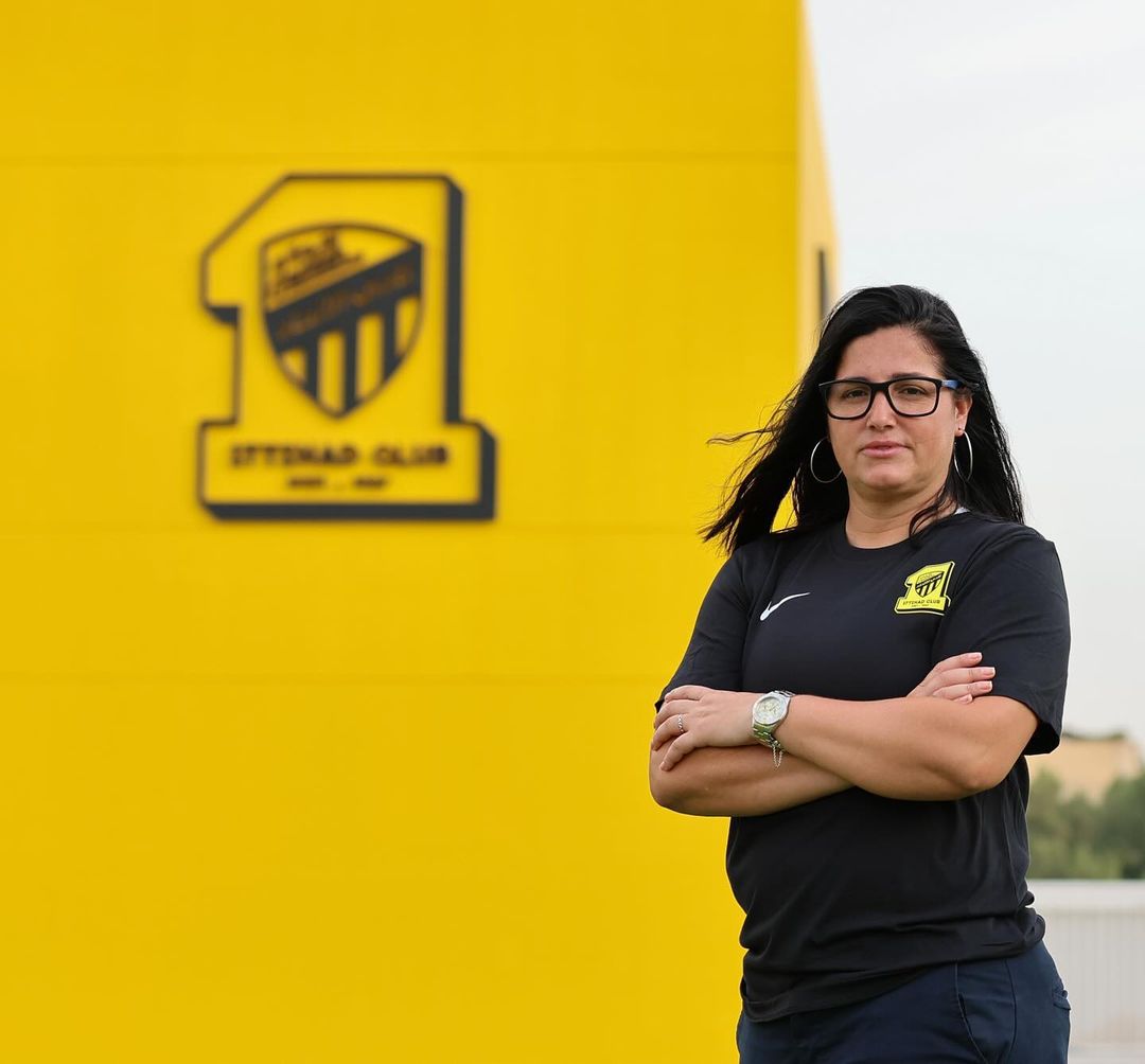 Lindsay Camila é a nova treinadora do time de futebol feminino do Al Ittihad, da Arábia Saudita.