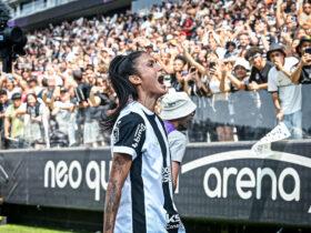 Jaqueline comemora seu gol pelo Corinthians na final do Brasileirão Feminino