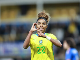 Luany marca e garante vitória para a seleção brasileira no amistoso contra a Itália. Foto: Lívia Villas Boas / CBF