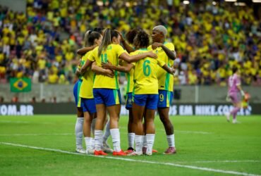 Brasil e Argentina se enfrentaram em amistoso na Arena Pernambuco